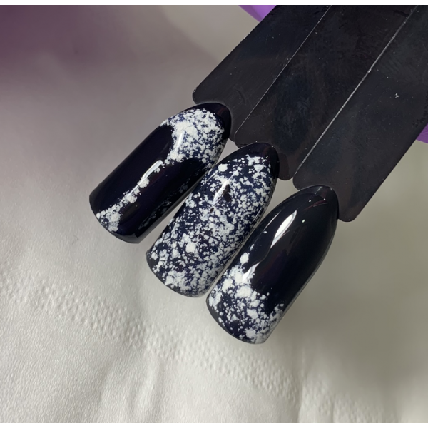 white art 2 ritzy Nails